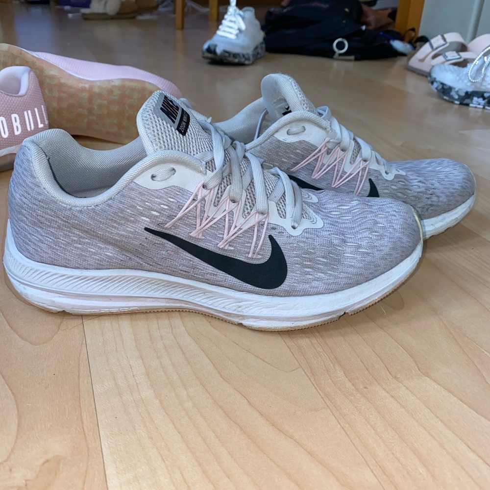 nike running shoes